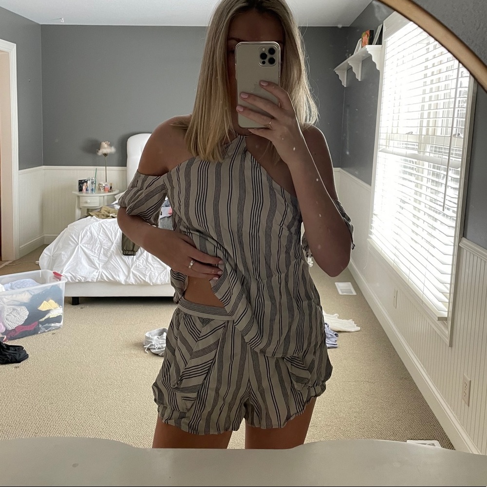 Two Piece short and top set
